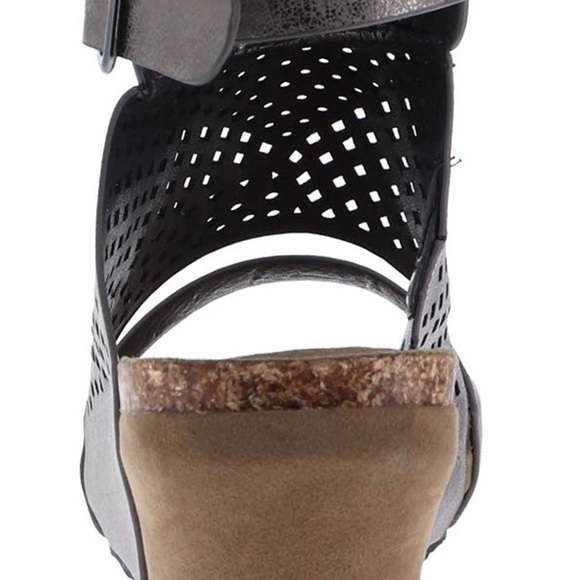 Pierre Dumas wedge - Picture 6 of 7